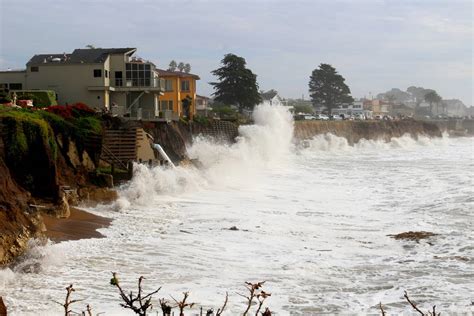 What caused the huge waves that battered California’s coast?