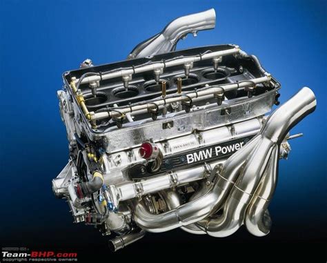 Formula 1 Race Car Engine - 45 best images about BENETTON F1 on ...