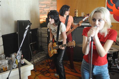 runaways - The Runaways Movie Photo (11192894) - Fanpop