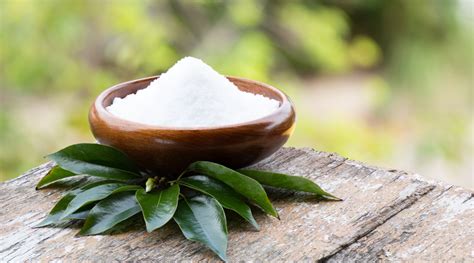 Camphor Uses for Hair You Should Surely Know - HK Vitals