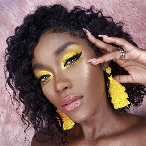 Mustard Yellow Eyeshadow