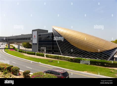 Mall of The Emirates, RTA metro station Stock Photo - Alamy