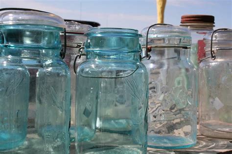 Antique Mason Jars Value (Identification & Price Guides)