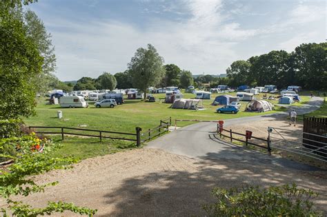 Verwood - Camping and Caravanning Club Site - The Camping and ...