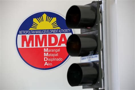 MMDA enforcers, magsusuot na ng beret | ABS-CBN News