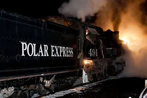 THE POLAR EXPRESS™ Train Ride | The Denver Ear