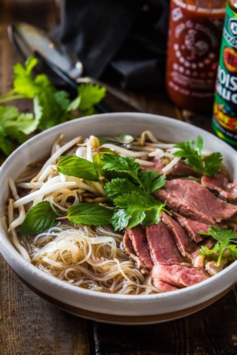 Easy Vietnamese Pho Noodle Soup | Omnivore's Cookbook