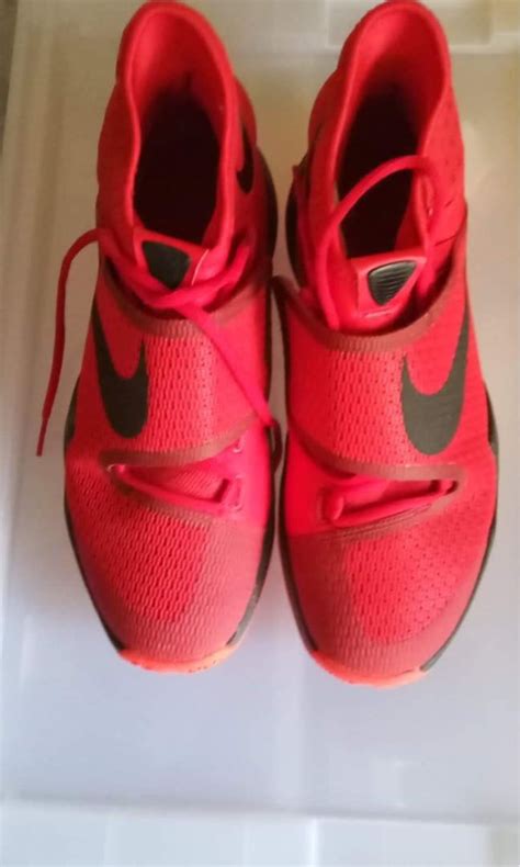 Nike Red Shoes, Men's Fashion, Footwear, Sneakers on Carousell