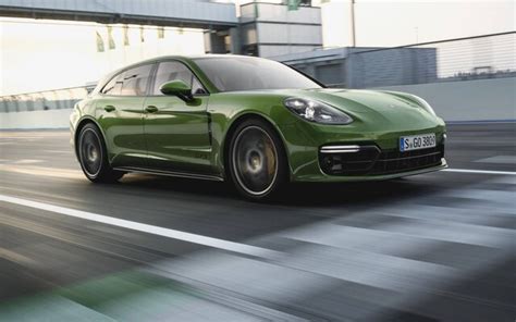 2019 Porsche Panamera photos - 1/11 - The Car Guide