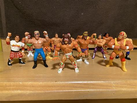 1990s Vintage WWF/WWE Wrestling Action Figure Toy Lot For