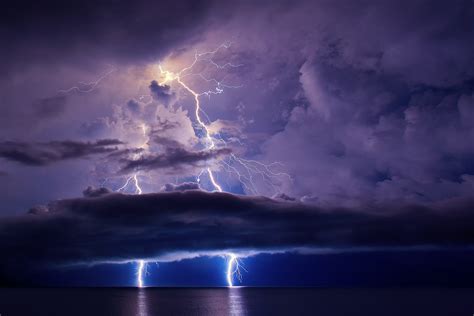 Lightning sky wallpaper | nature and landscape | Wallpaper Better