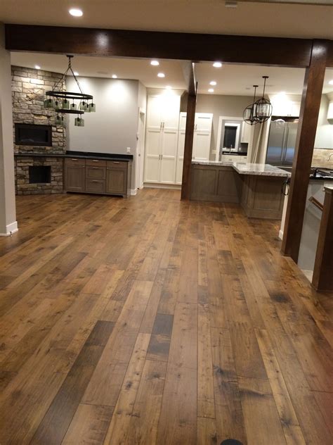 30 attractive Engineered Hardwood Flooring Calgary 2024