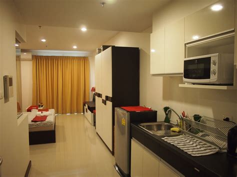 AirBnB studio apartment in Bangkok for $18 a night