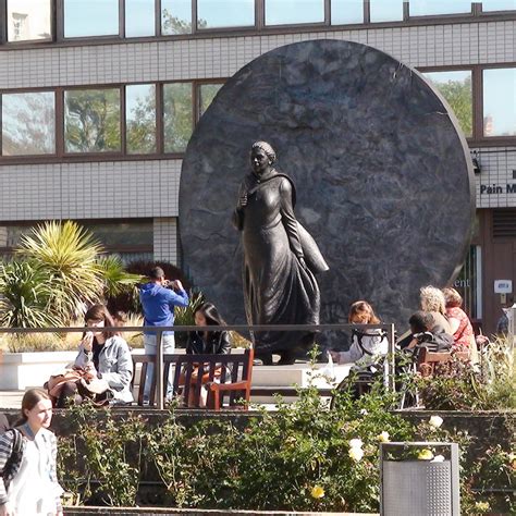 Mary Seacole statue : London Remembers, Aiming to capture all memorials ...