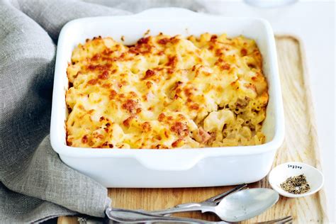 Gordon Ramsay Macaroni Cheese and Cauliflower Bake Recipe - Chef Gordon ...