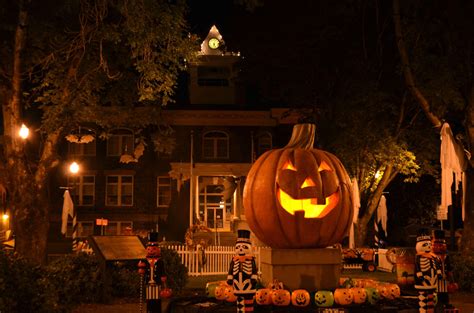 The Best Portland-Area Haunted Houses to Visit for Halloween Pre-Gaming ...