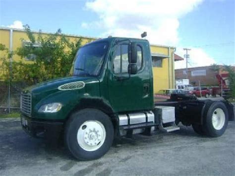 $17,500 2005 freightliner single axle day cab cat power for sale in ...