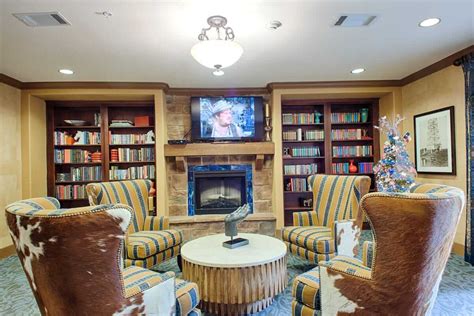 Southlake TX Senior Living Photo Gallery - Discovery Village At Southlake