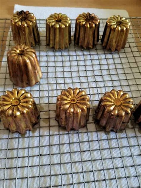 Canelés de Bordeaux (aka Cannelés) - Baking Sense®