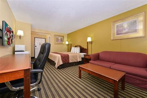 Red Roof Inn Paducah $52 ($̶6̶5̶) - UPDATED 2018 Prices & Hotel Reviews ...