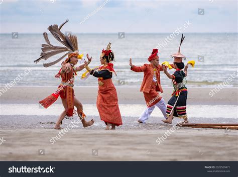 1,651 Sarawak festival Stock Photos, Images & Photography | Shutterstock