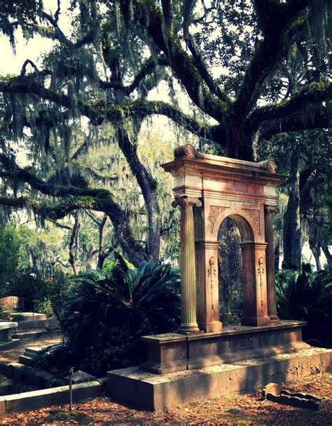 Bonaventure Cemetery | Bonaventure cemetery, Cemetery, Bonaventure