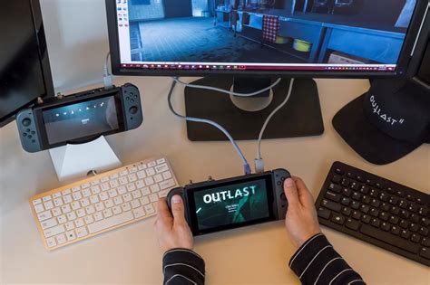 Outlast Coming to Nintendo Switch 2018 Announcement Photo - Nintenfan