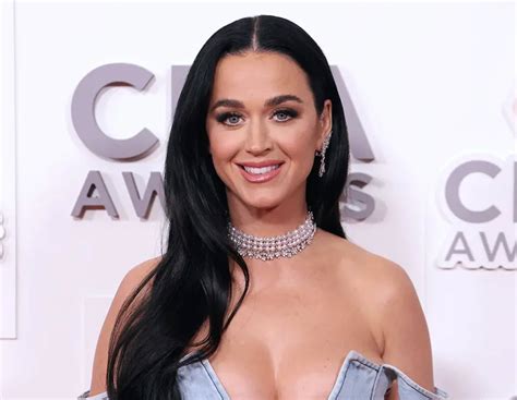 10 Best Katy Perry Songs of All Time - Singersroom.com