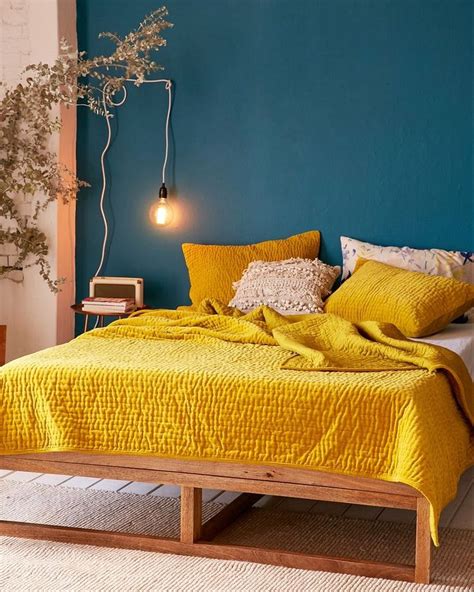 9 Bedroom Color Schemes for People Who Like to Keep it Trendy