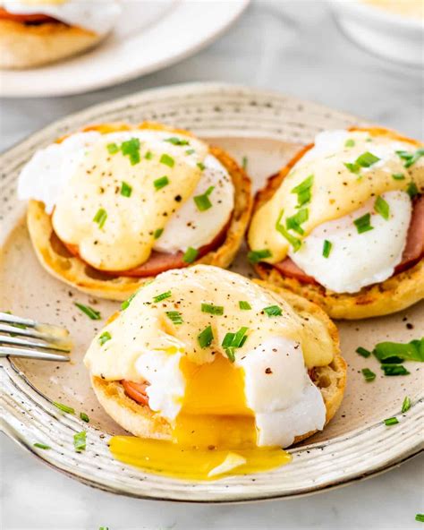 Eggs Benedict - Jo Cooks