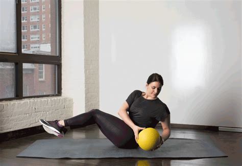 8. Med Ball Twist #medicineball #abs #workout https://greatist.com/move ...