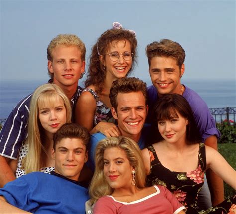 Beverly Hills 90210 Season 2 Cast - Beverly Hills 90210 Photo (41373320 ...