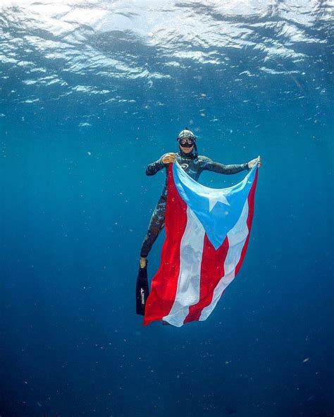 Esos géneros musicales que hacen que se te suba el ritmo por los pies, y que forman parte esencial de la. Mi Bandera! Puerto Rico! Puerto Rican Flag! Boricua aunque ...