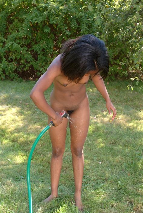 Yard Work Topless SexiezPicz Web Porn