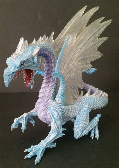 Ice Dragon Toy Figure Safari Ltd 10145 Fantasy Magic 2010 Dragon Toys