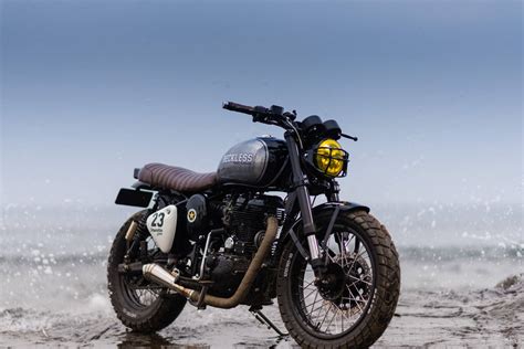 Classic 350, classic 500 stealth black, classic 500 squadron blue, classic 500 desert storm, classic 500 chrome, classic 500, classic 350 gunmetal grey, classic 350 redditch, classic 350 signals, and classic 500 pegasus. Top 6 modified Royal Enfield Classic bikes in India