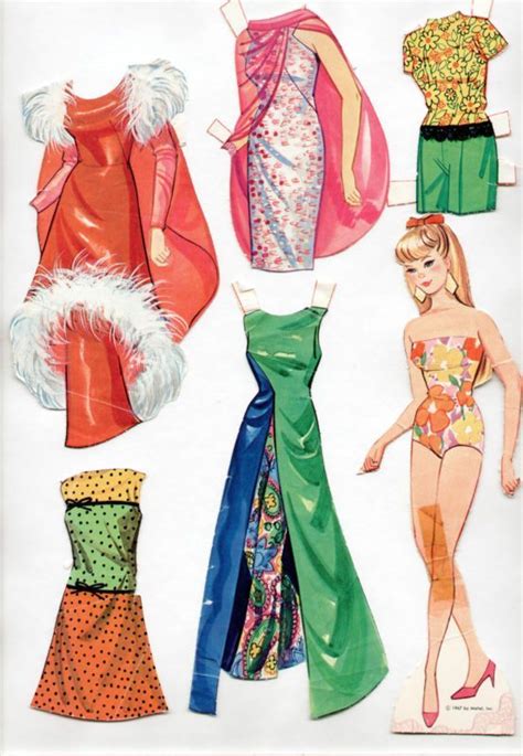 Pin By Amanda Sarnoski On Paper Doll 22 Paper Dolls Clothing Barbie