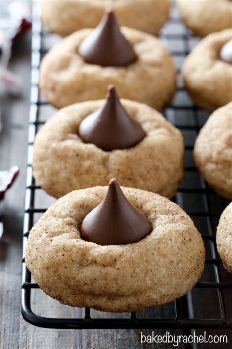 These hershey's kisses shortbread cookies can be made with any type of hershey's kiss, but i prefer hugs because they give you a bit of both worlds. Hershey Kiss Christmas Cookies / 4 Ingredient Christmas ...