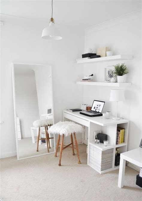 A bed is perhaps the single most important piece of ikea bedroom furniture in your home. 20 Minimal Office Ideas For The Minimal Solopreneur ...