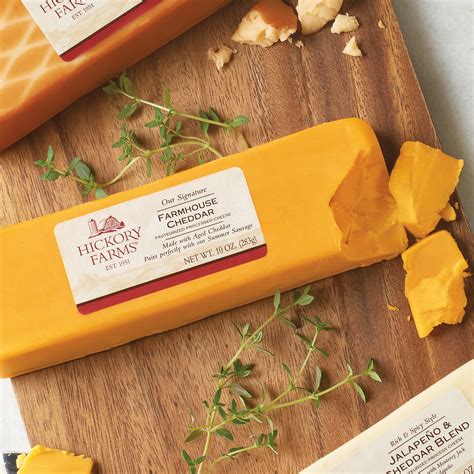 hickory farms farmhouse cheddar hickory farms