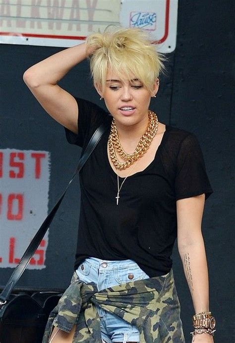 The same hairstyle, the same smile and the same look in. Miley Cyrus Short Haircut 2013 | Miley cyrus short hair ...