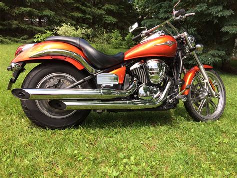 Choose the vulcan because it i loved the look,was relatively light weight and has a low center of gravity. Kawasaki Vulcan Custom 2009 900cc