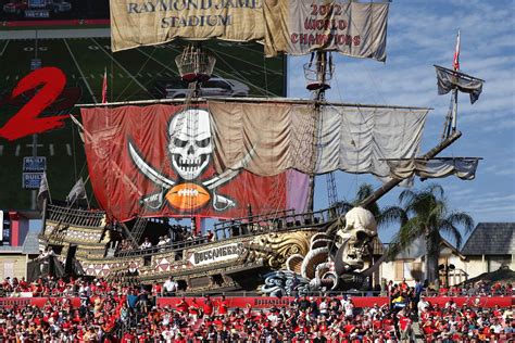 Tampa bay buccaneers poster, raymond james stadium druck, buccaneers poster, druckbare kunst, geschenk für ihn, trauzeugen geschenk. The Star of Super Bowl LV Will Be the Buccaneers' Massive ...