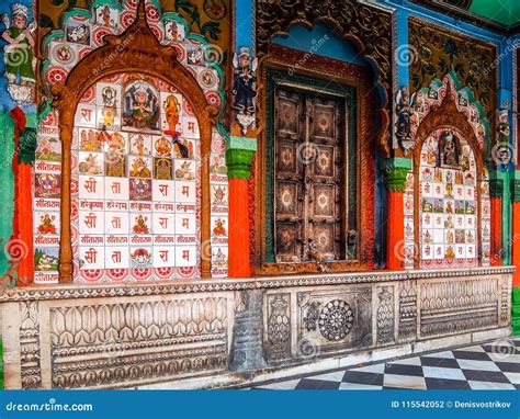 Ayodhya India Hanuman Garhi Temple Details Of Architecture