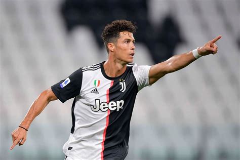 Born 5 february 1985) is a portuguese professional footballer who plays as a forward for serie a club. Il Psg vuole Cristiano Ronaldo: contatto tra Leonardo e Mendes