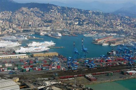 Последние твиты от genoa cfc (@genoacfc). Port of Genoa container growth up 11.5pc to 2 million TEU ...