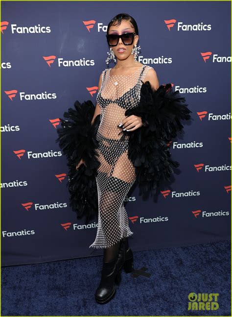 Doja Cat Rocks Sheer Dress Lingerie For Fanatics Super Bowl Party