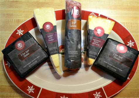 add hickory farms reserve to your holiday traditions hickorytradition it s free at last