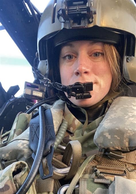 Skys The Limit Army Women Army Pics Female Pilot