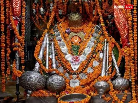 Hanuman Garhi Ayodhya Mandir History Facts Bajranbali Temple